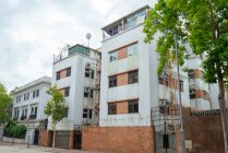 Tat Chee Court