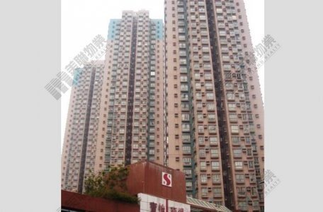 屯门宝怡花园低层户约465万元成交