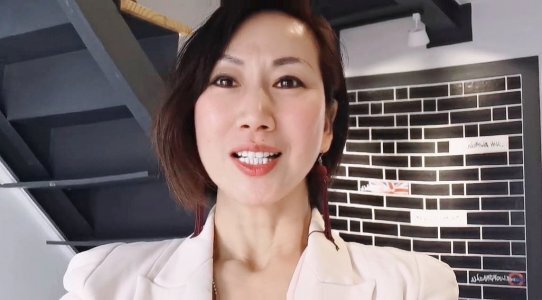 【東半山】住半山豪宅 看山看海看賽馬！