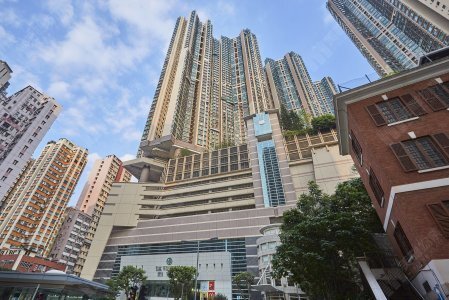 宝翠园1,111实呎户获家庭客2,650万元承接  原业主持货约24年 物业升值逾2.3倍