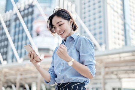 【全港】2020还剩4个月 你钱赚得如何？