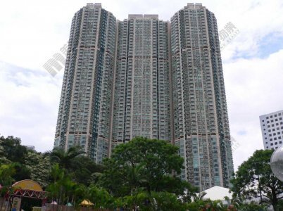春節入市「執平貨」 尖沙咀港景峯2房980萬易手 實用呎價約19,253元 低於市價約5%
