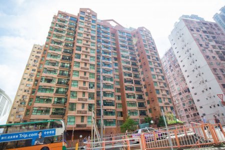西半山蔚巒閣652實呎三房套  同區客斥1,400萬元入市 2011年貨升值逾6成