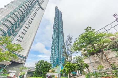 火炭曉廬極高層連天台單位 家庭客斥1,680萬元購入 原業主帳面獲利約792萬元離場