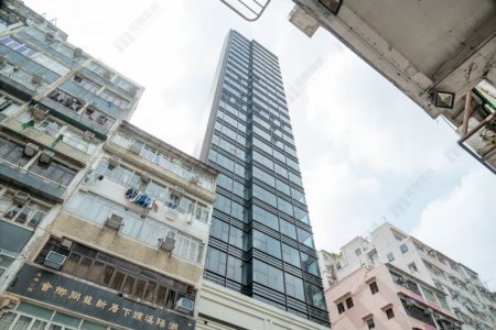 新晉項目AVA 55獲承租 放盤兩月降價500元 月租15,000元