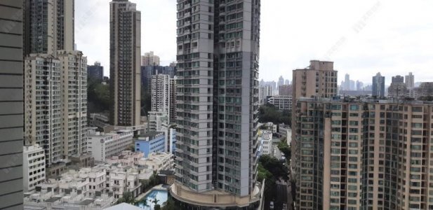 投資客換貨 555萬元蝕沽土瓜灣DOWNTOWN 38 1房單位