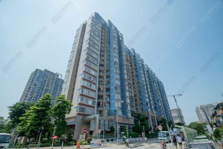 新婚上車客急上車 即睇即還價 斥410萬元承接元朗原築480實呎戶 原業主為換樓 持貨8年輕微損手離場