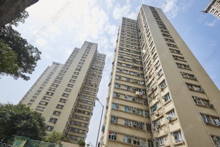 葵涌居屋悅麗苑長情業主持貨近45年  520實呎戶以525萬元沽　原業主1978年以11.9萬元入市