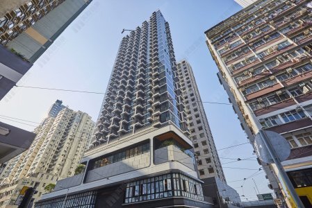 西营盘录大额成交  瑧璈700实呎户1,273万元获换楼客承接