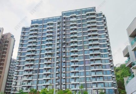 玖珑山2,175实呎户连花园及车位 换楼客斥2,600万元购入 原业主帐面亏损约1,448.2万元离场