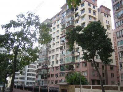 重視子女教育 名校網獲青睞 家長客斥652萬元購百樂園570實呎單位連車位 理想環境助子女成長