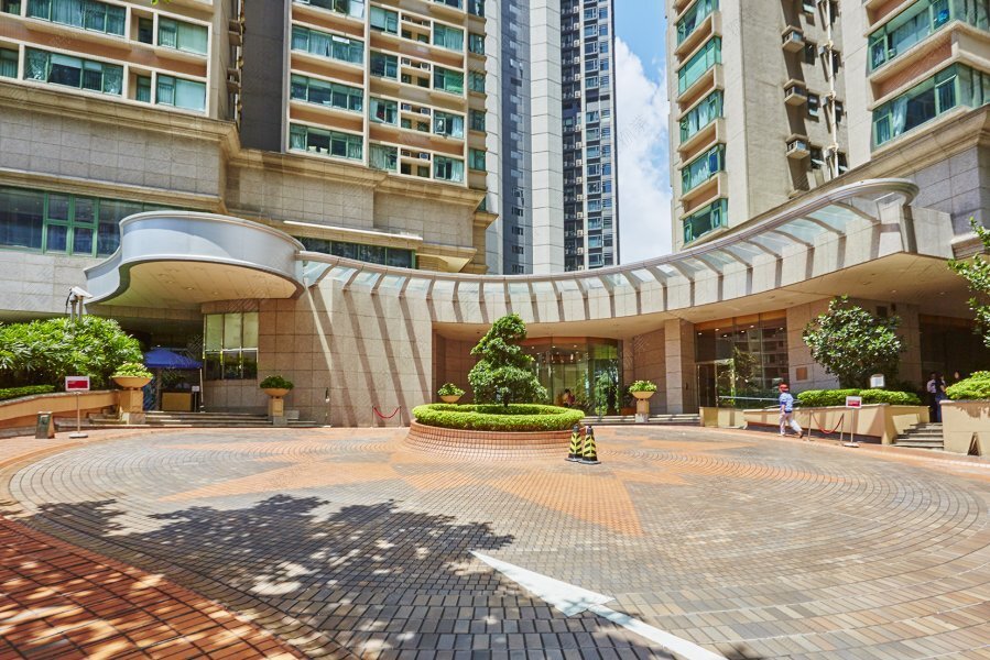 Robinson Place