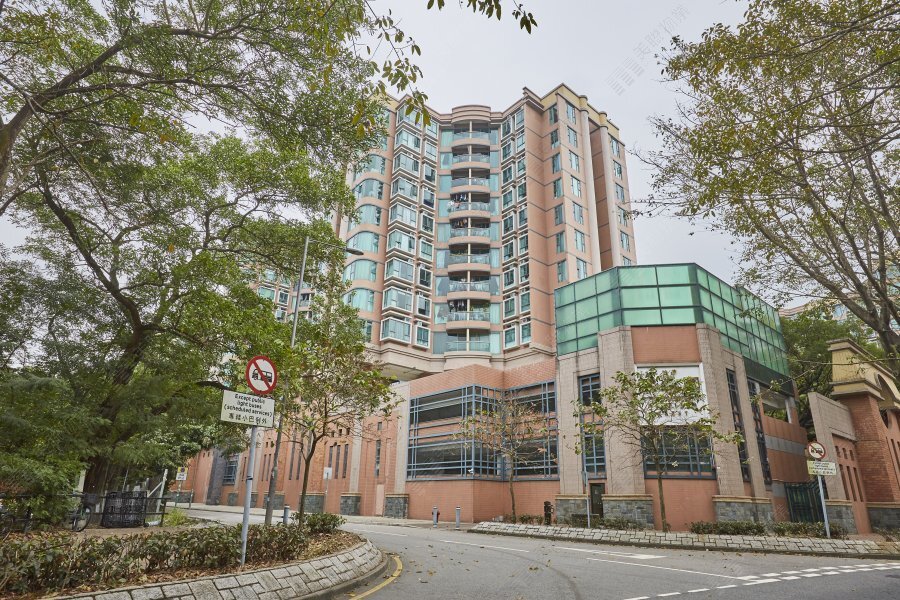 Woodland Crest