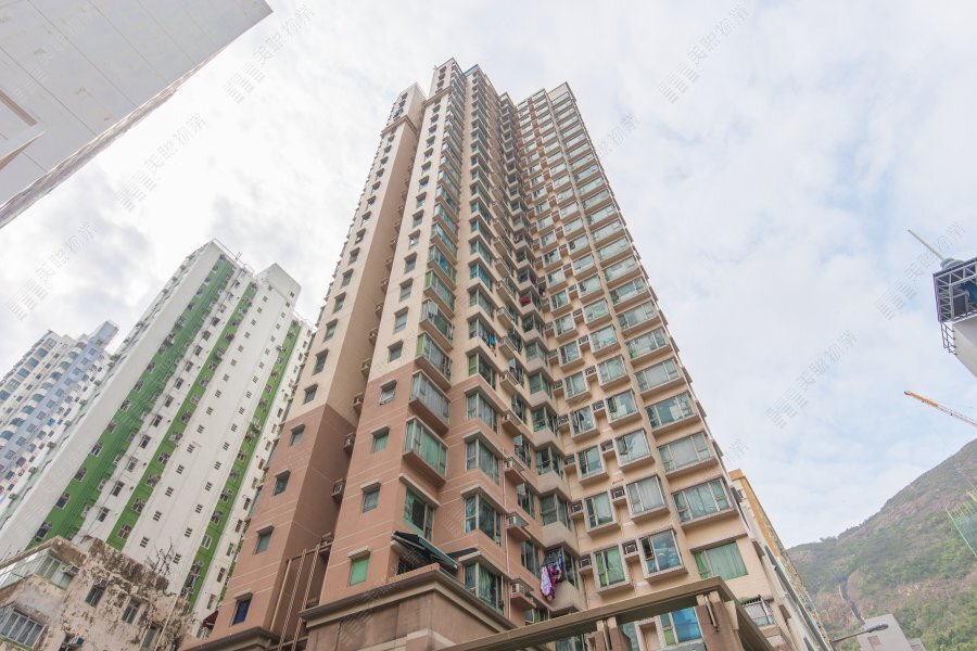 Tin Wan Court