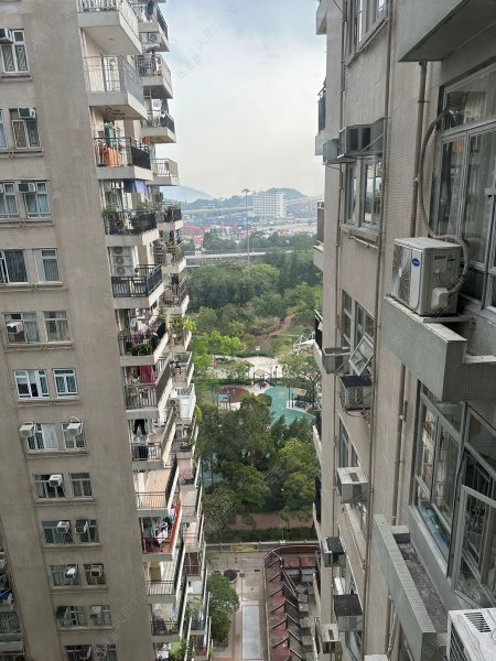 美孚新邨