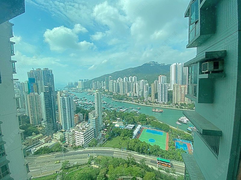 深湾轩
