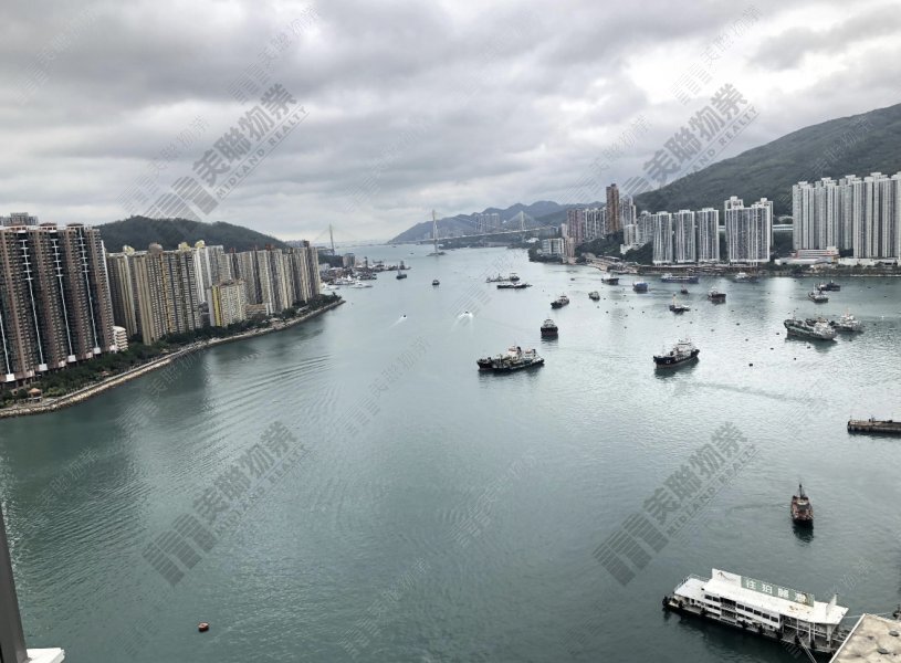 The Pavilia Bay