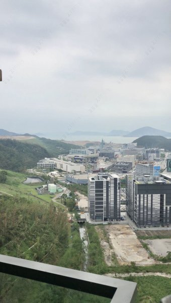 峻瀅