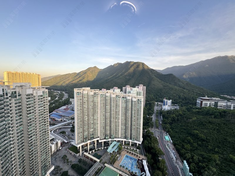 Tung Chung Crescent
