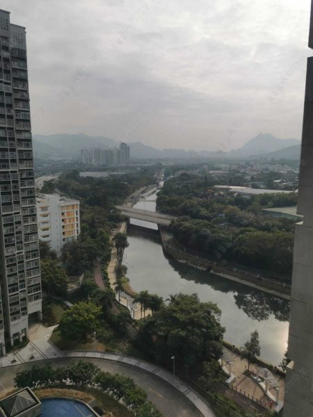 嘉湖山莊