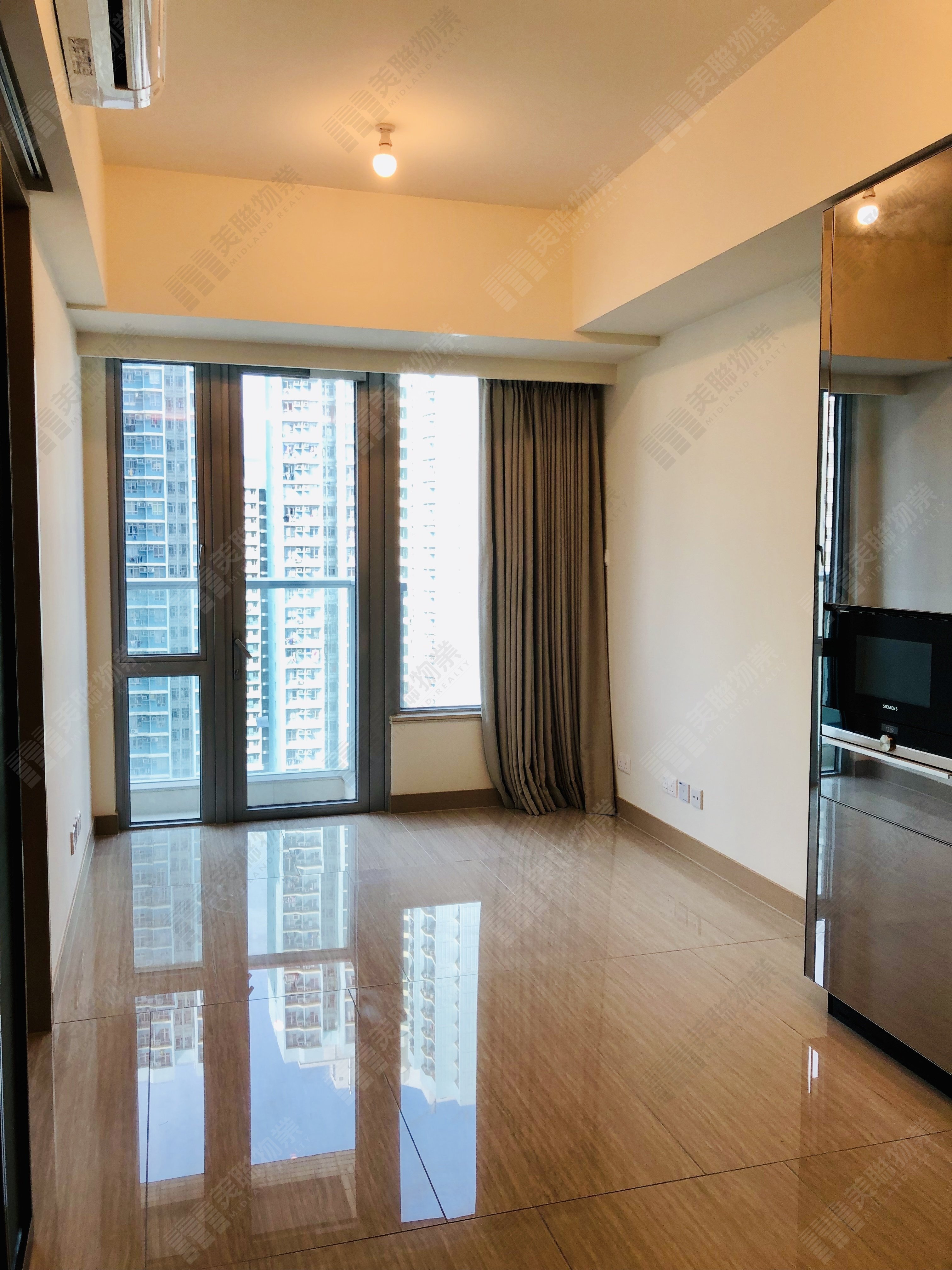 Lai Chi Kok Cullinan West Flat F, Lower Floor, Tower 3B, Phase 3