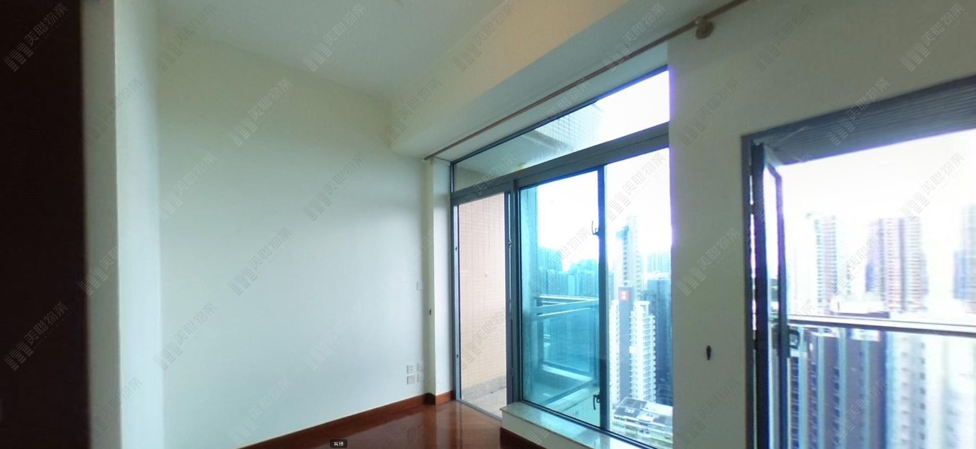 PARK SUMMIT TWR 02 Tai Kok Tsui H 1545620 For Buy