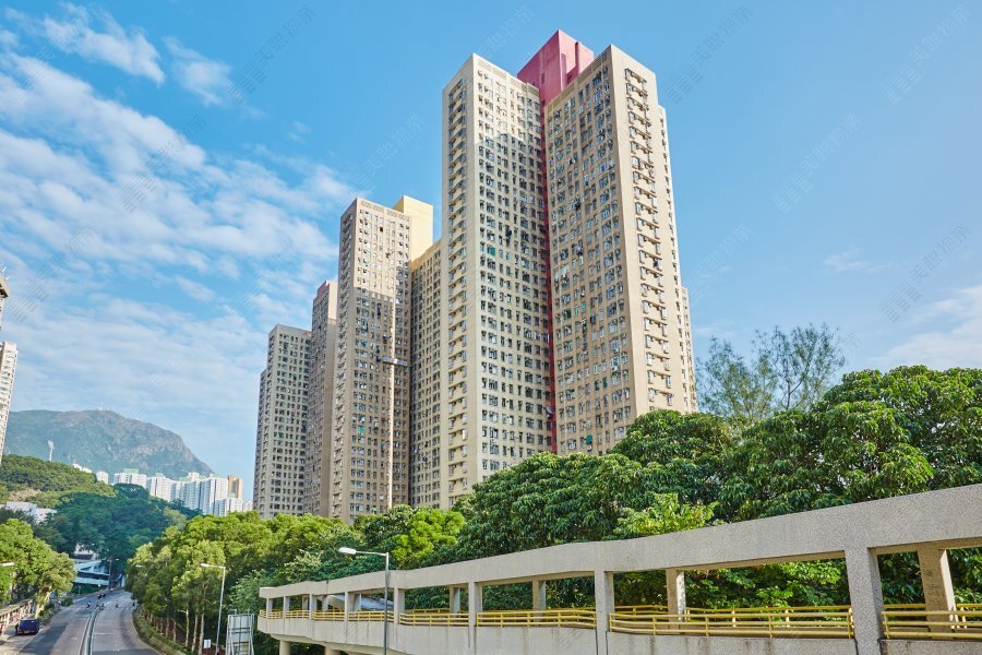 Lung Poon Court