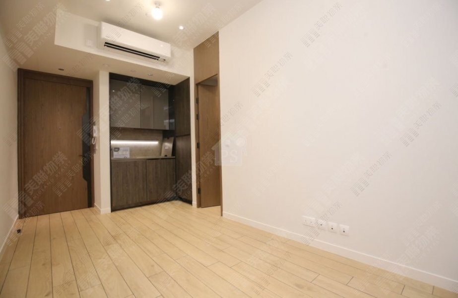 Coo Residence