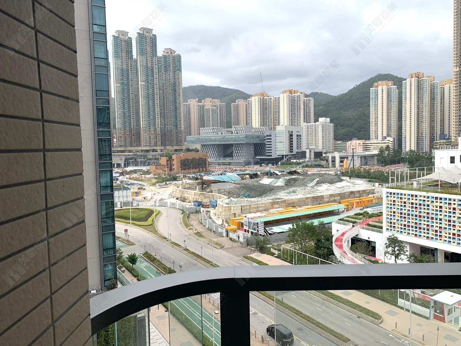 藍塘傲
