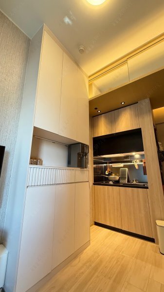 The Quinn.Square Mile