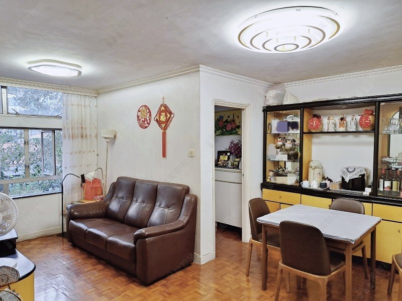 Siu Lun Court