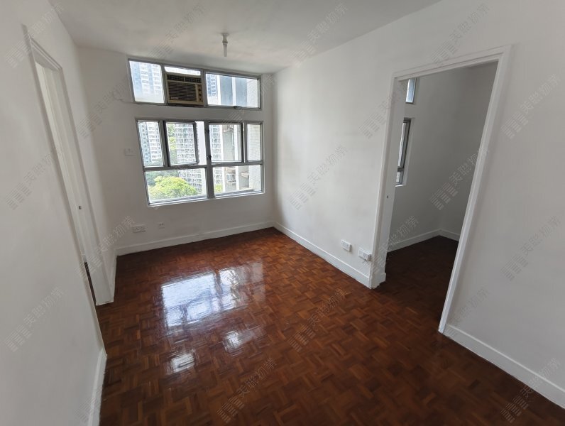 San Wai Court
