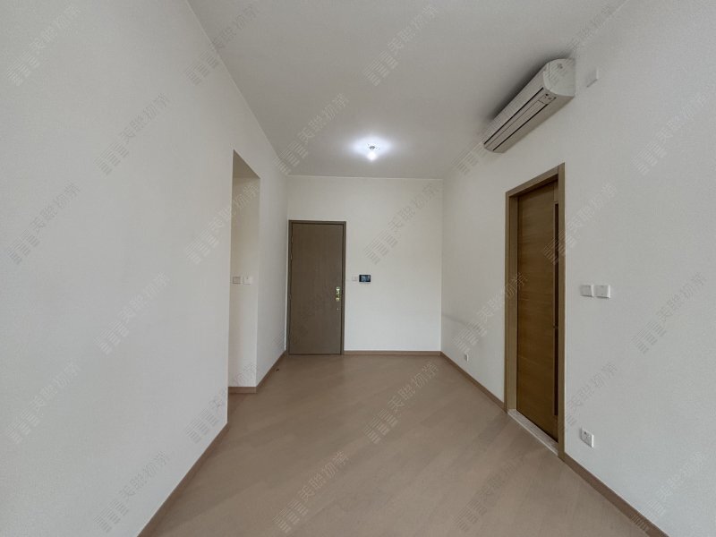 Mayfair By The Sea 8