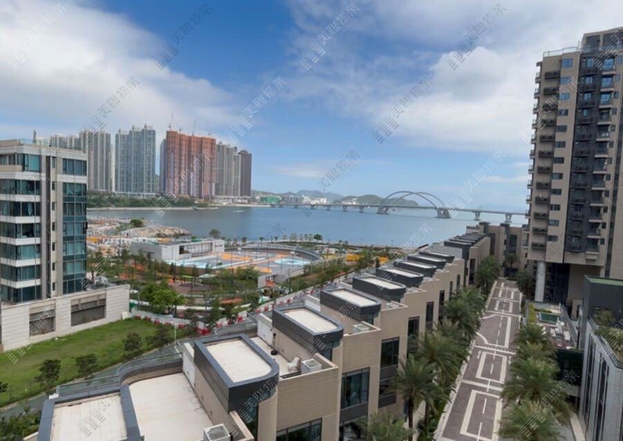 藍塘傲