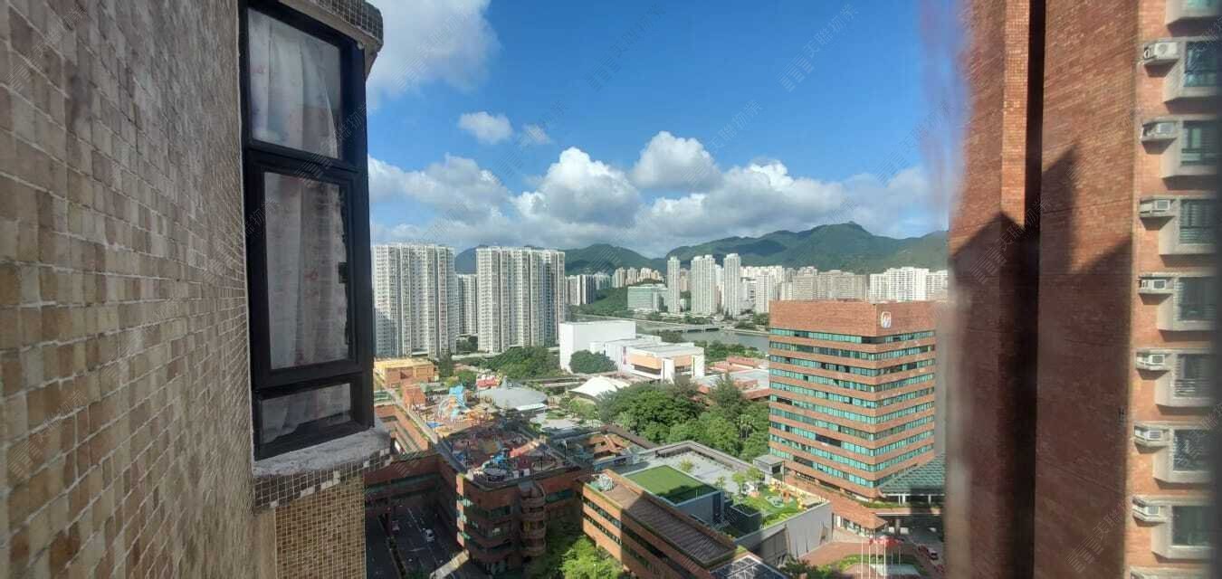 偉華中心