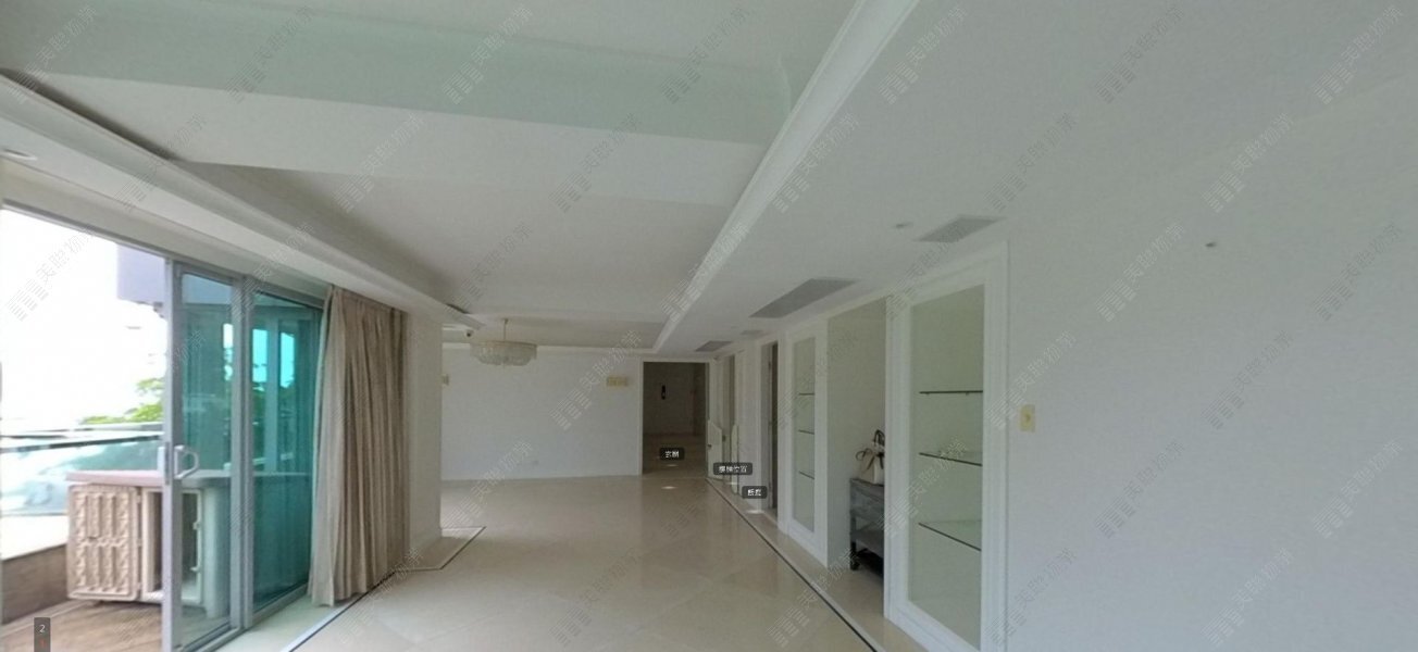 Repulse Bay Road 56