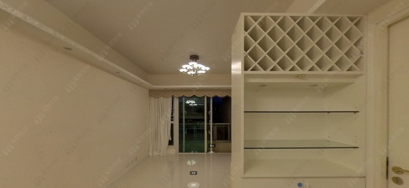 日出康城